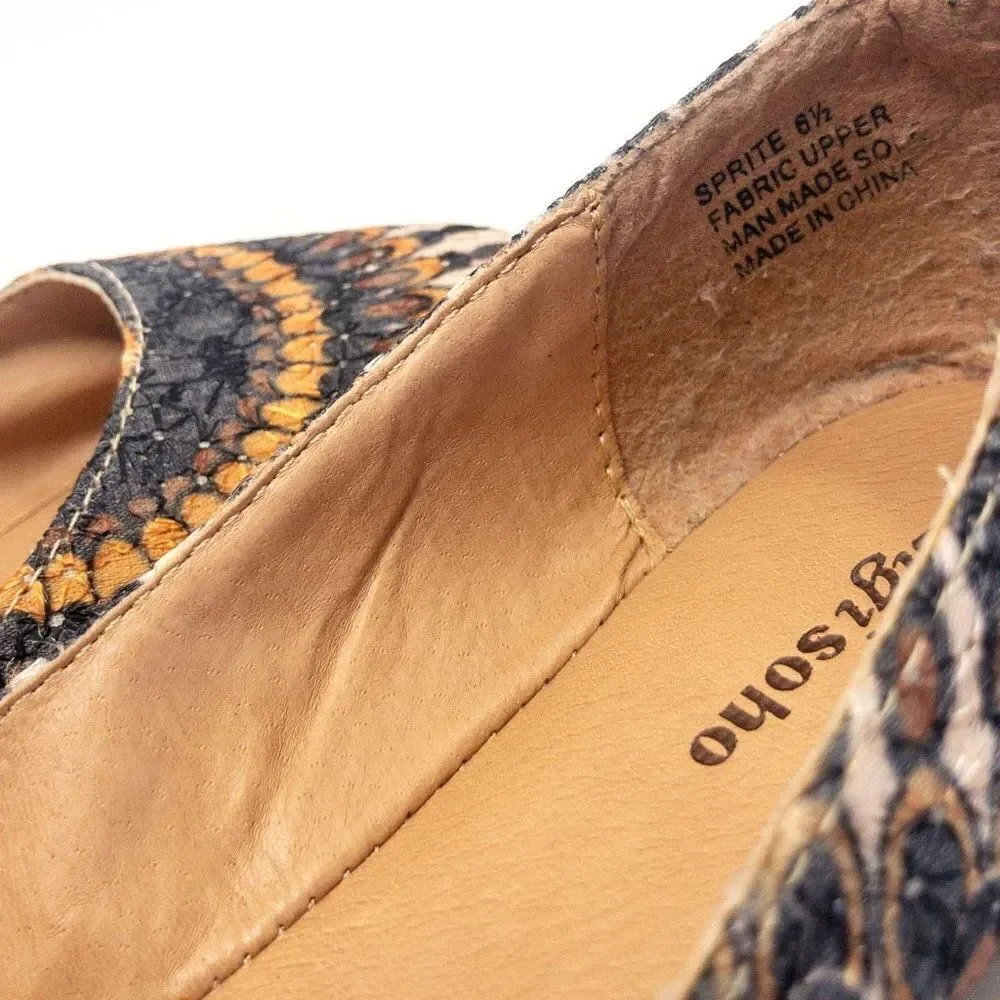 Zigi Soho Sprite Fabric Flats Peacock Sz 6.5